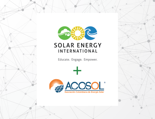 Solar Energy International (SEI) y la Asociación colombiana de energía solar (ACOSOL) firman acuerdo para ofrecer descuentos especiales en cursos de energía solar